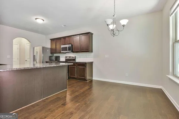 $2,450 | 240 Stillwood Drive, Newnan, GA 30265