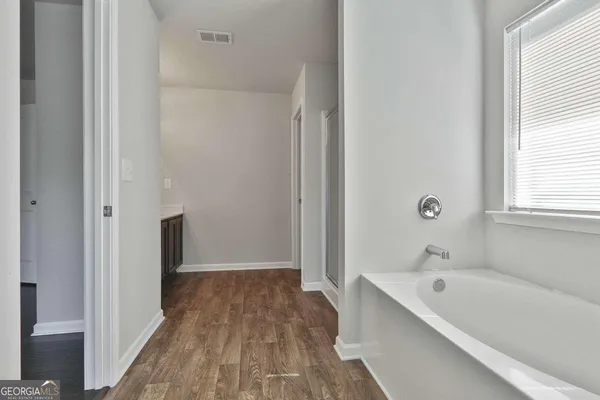 $2,450 | 240 Stillwood Drive, Newnan, GA 30265