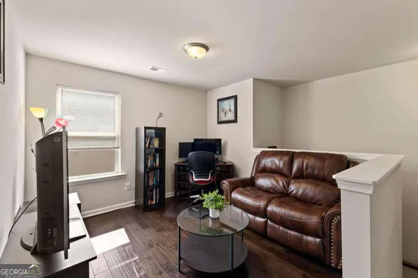 $2,450 | 240 Stillwood Drive, Newnan, GA 30265