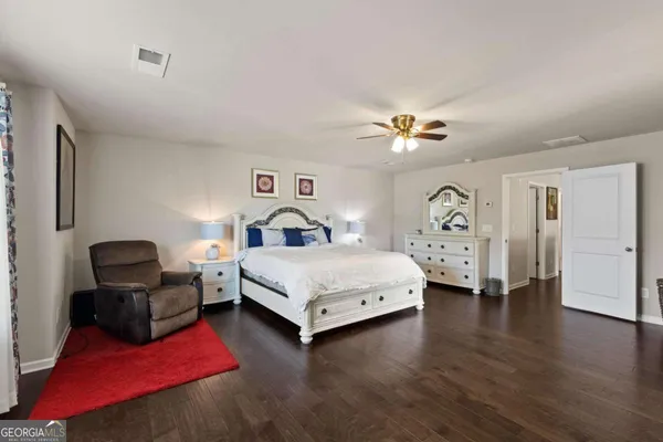 $2,450 | 240 Stillwood Drive, Newnan, GA 30265