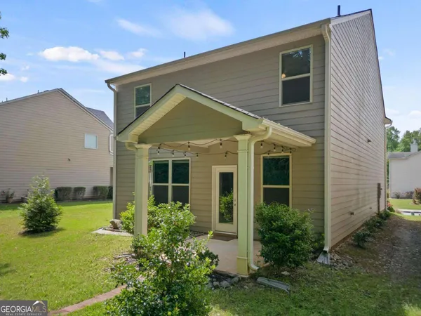 $2,450 | 240 Stillwood Drive, Newnan, GA 30265