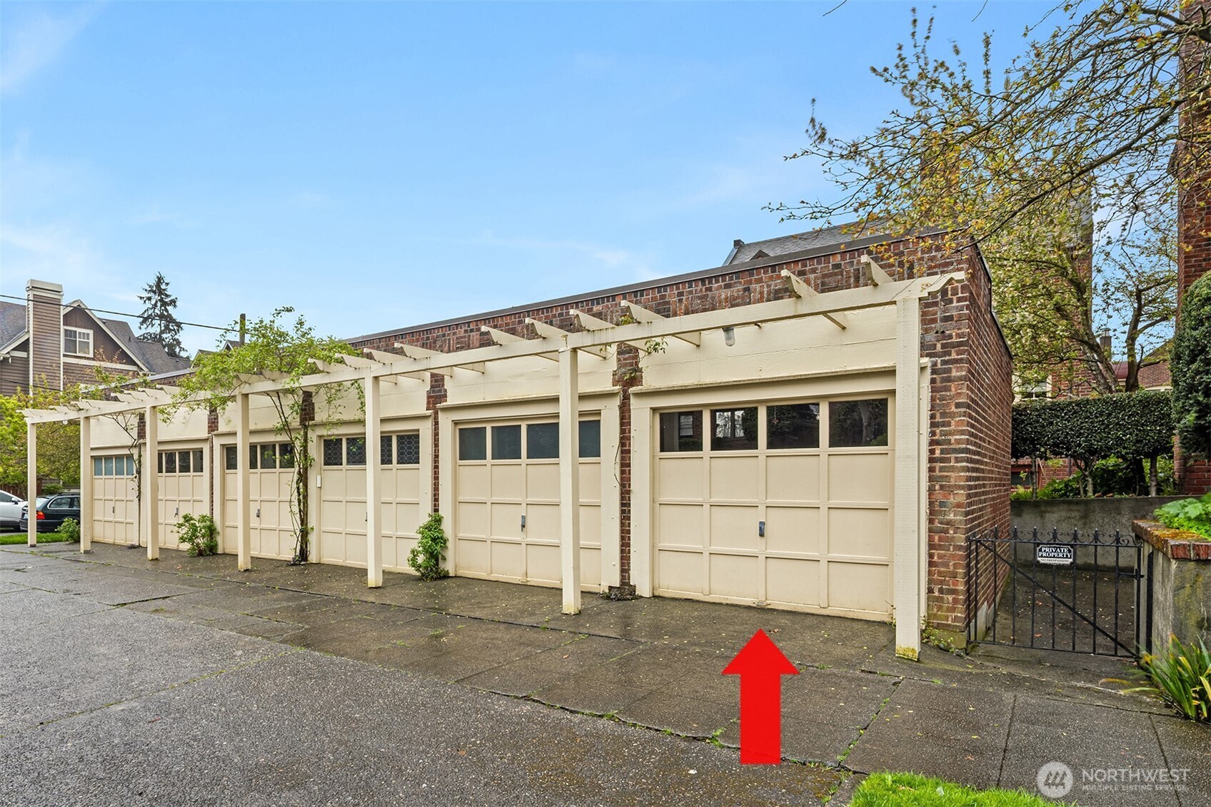 4800 Fremont Avenue North, Unit 202 Seattle, WA 98103 - Photo 26 of 30 a view of a large white building