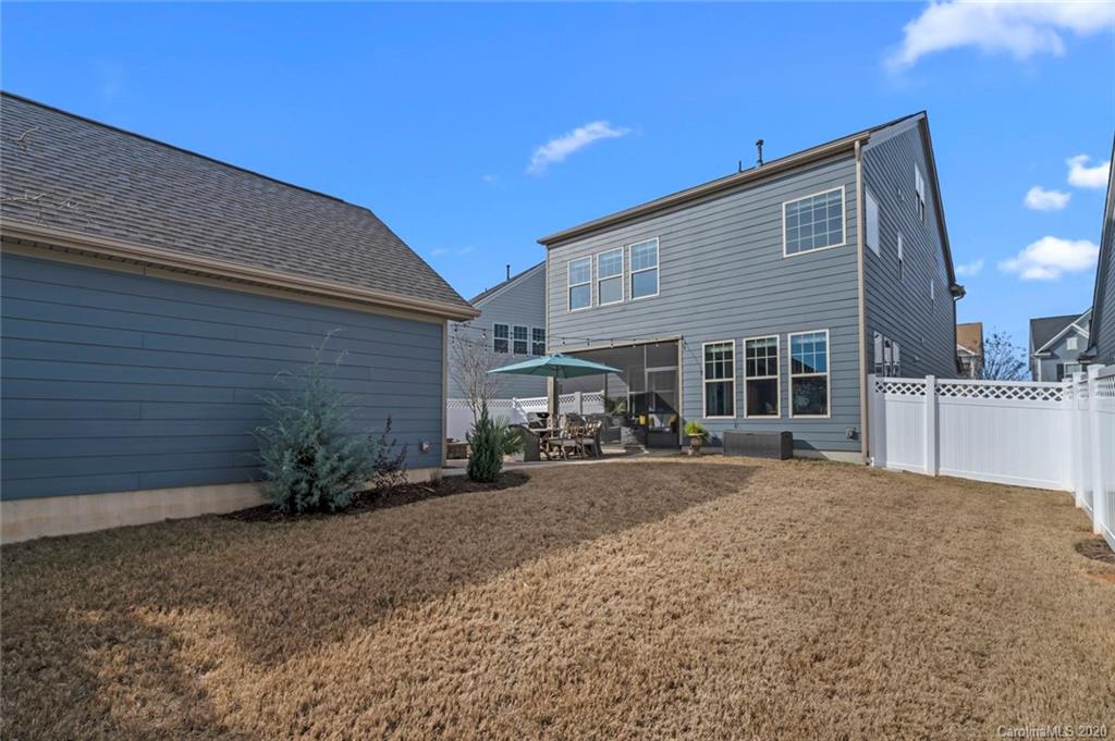 274 Helton Lane Fort Mill, SC 29708 - Photo 39 of 44 a view of a house with a patio