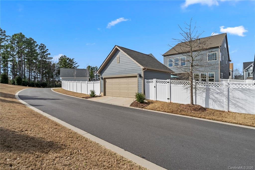 274 Helton Lane Fort Mill, SC 29708 - Photo 42 of 44 a house view with a outdoor space