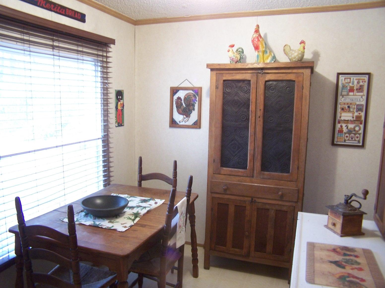 213 Sinclair Road Summerville, SC 29483 - Photo 4 of 17 101_0494