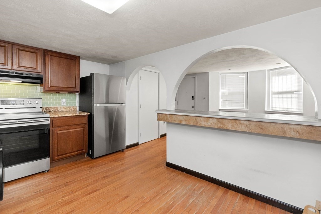 122 London Street, Unit 1 Boston, MA 02128 - Photo 3 of 13