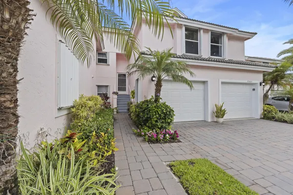 $775,000 | 2506 Fairway Drive North, Jupiter, FL 33477