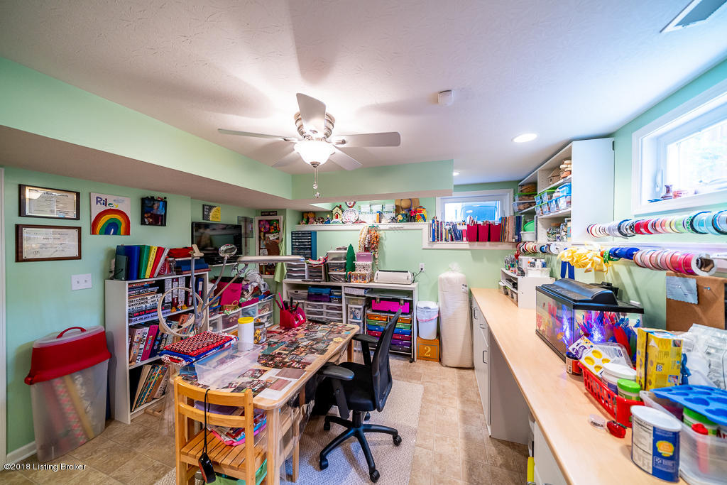 4835 Napa Ridge Way Louisville, KY 40299 - Photo 29 of 73 4835 Napa Ridge Way Lville-22