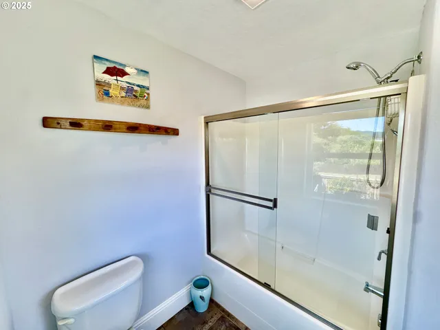 $849,999 | 842 Chetco Point Terrace, Brookings, OR 97415