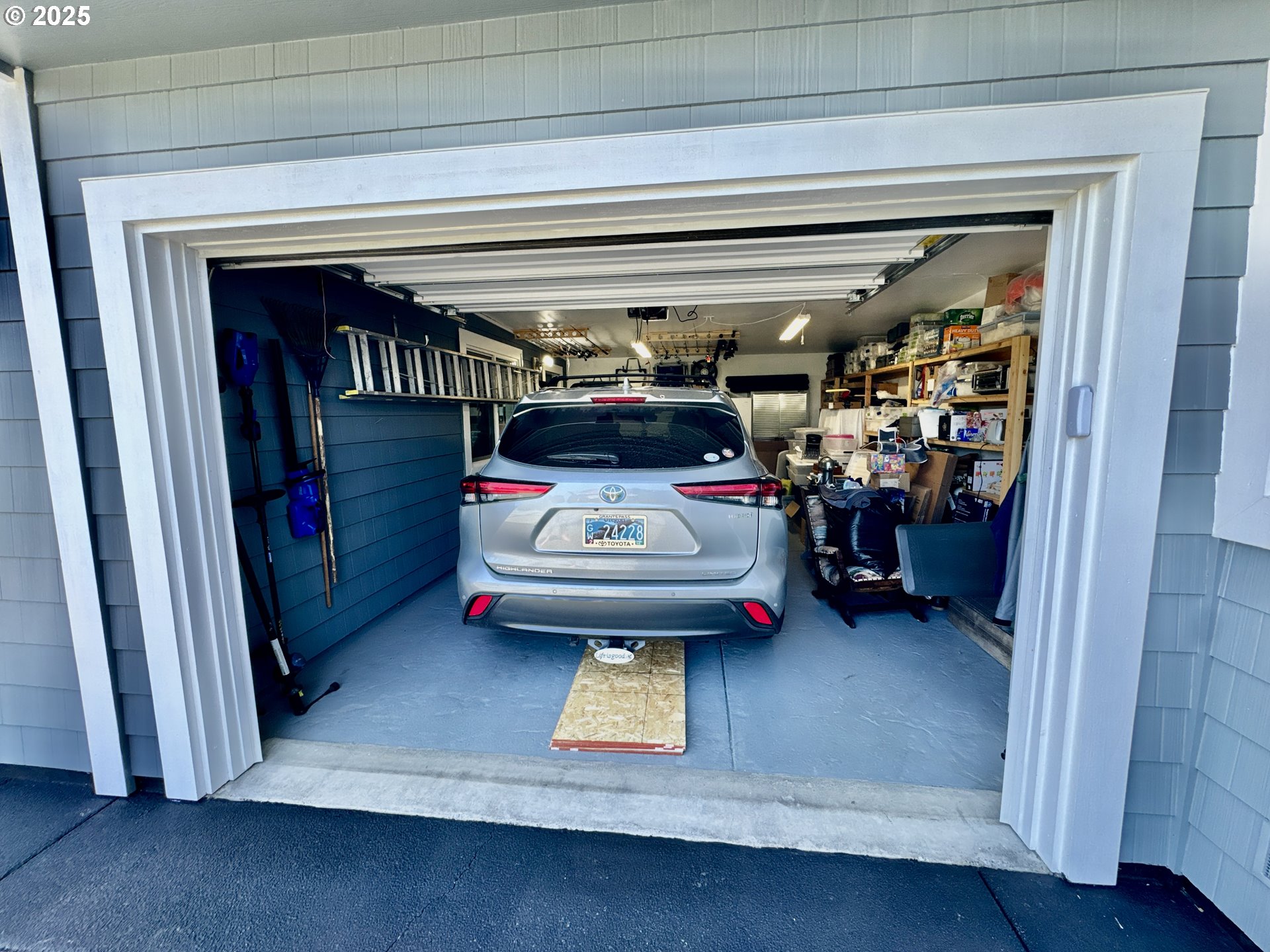 842 Chetco Point Terrace Brookings, OR 97415 - Photo 38 of 40