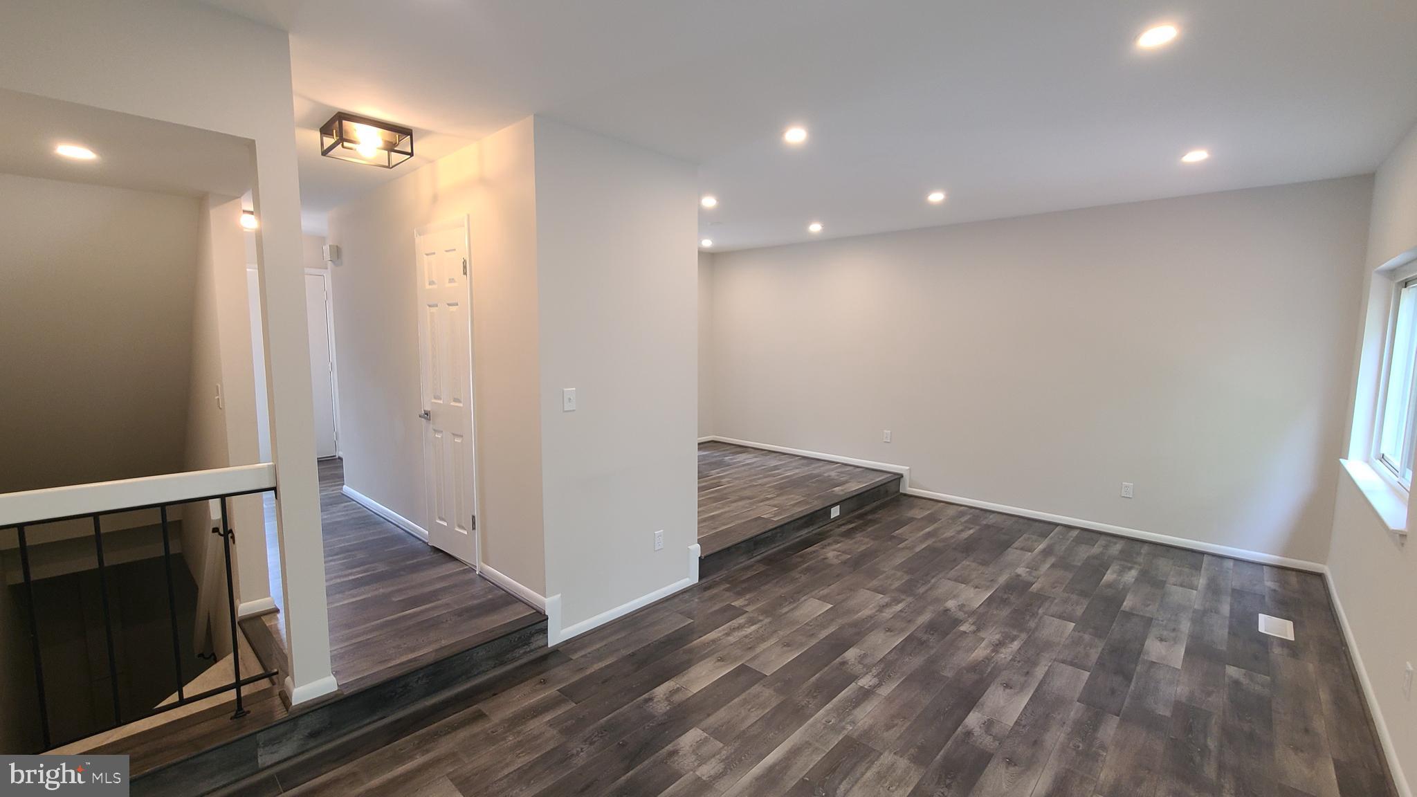 11929 Barrel Cooper Court Reston, VA 20191 - Photo 11 of 29 Gallery Image 11