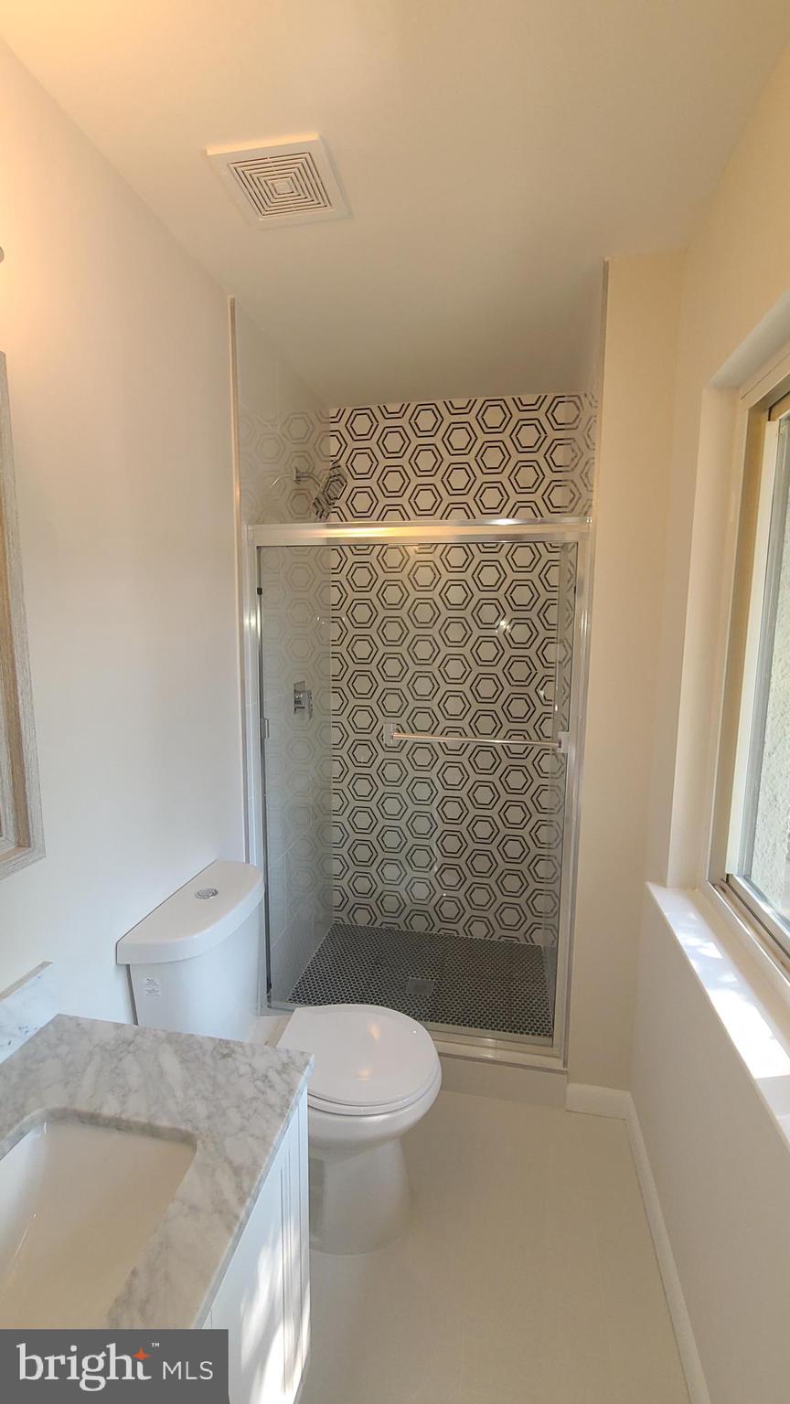 11929 Barrel Cooper Court Reston, VA 20191 - Photo 16 of 29 Gallery Image 16
