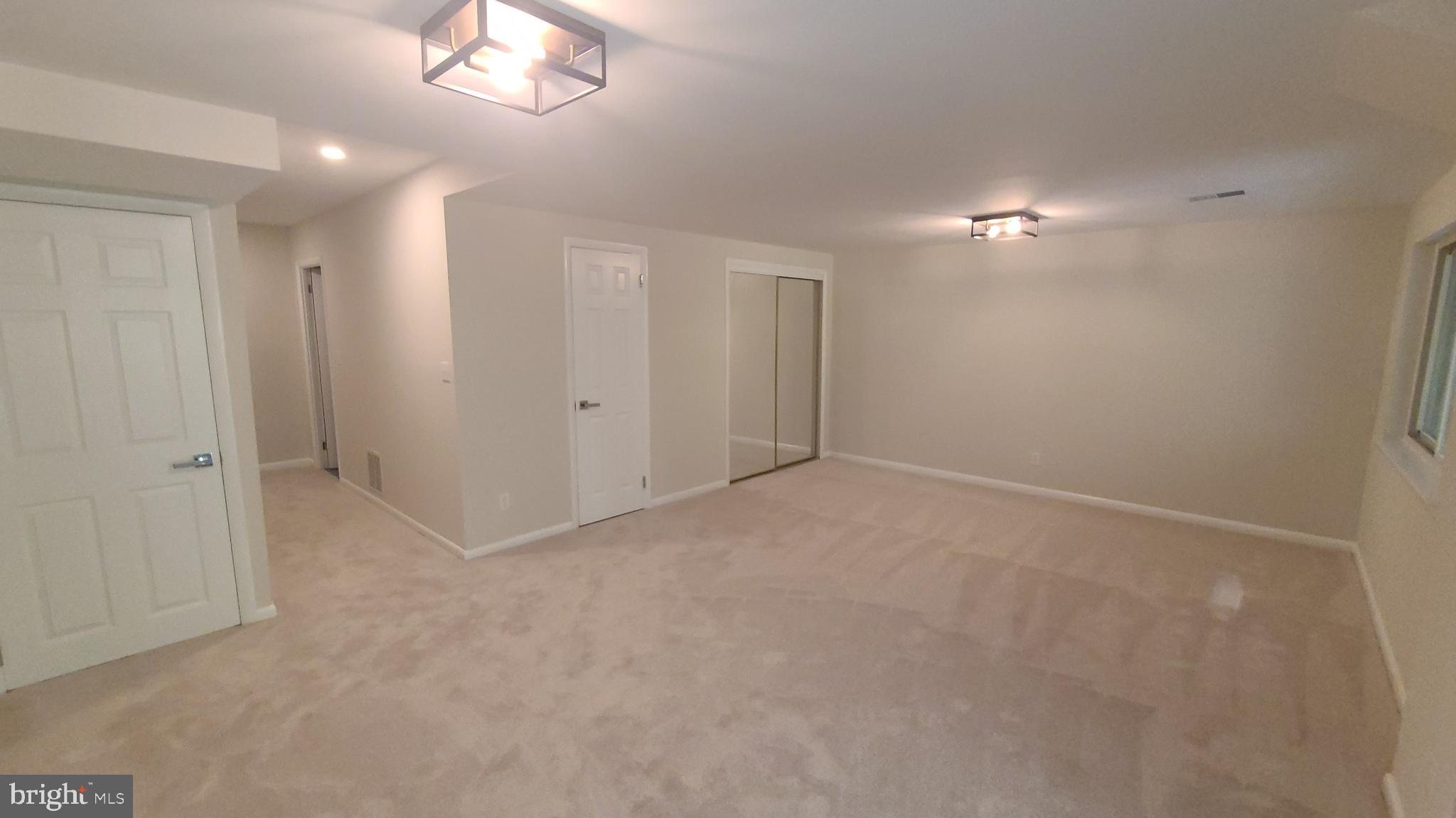 11929 Barrel Cooper Court Reston, VA 20191 - Photo 25 of 29 Gallery Image 25