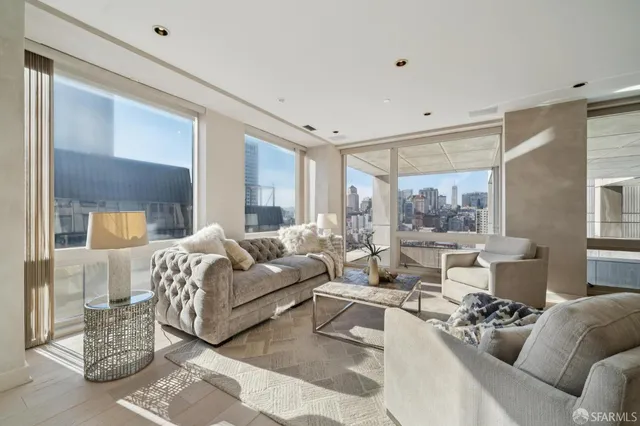 $999,000 | 611 Washington Street, Unit 2306, San Francisco, CA 94111