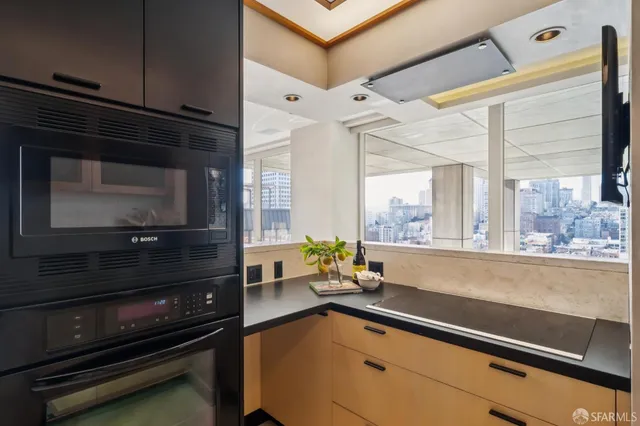 $999,000 | 611 Washington Street, Unit 2306, San Francisco, CA 94111