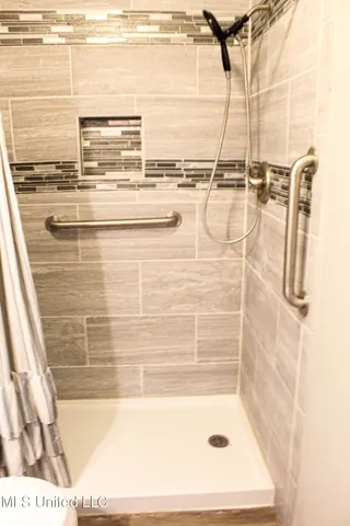 $415,000 | 6909 Tanner Williams Road, Lucedale, MS 39452