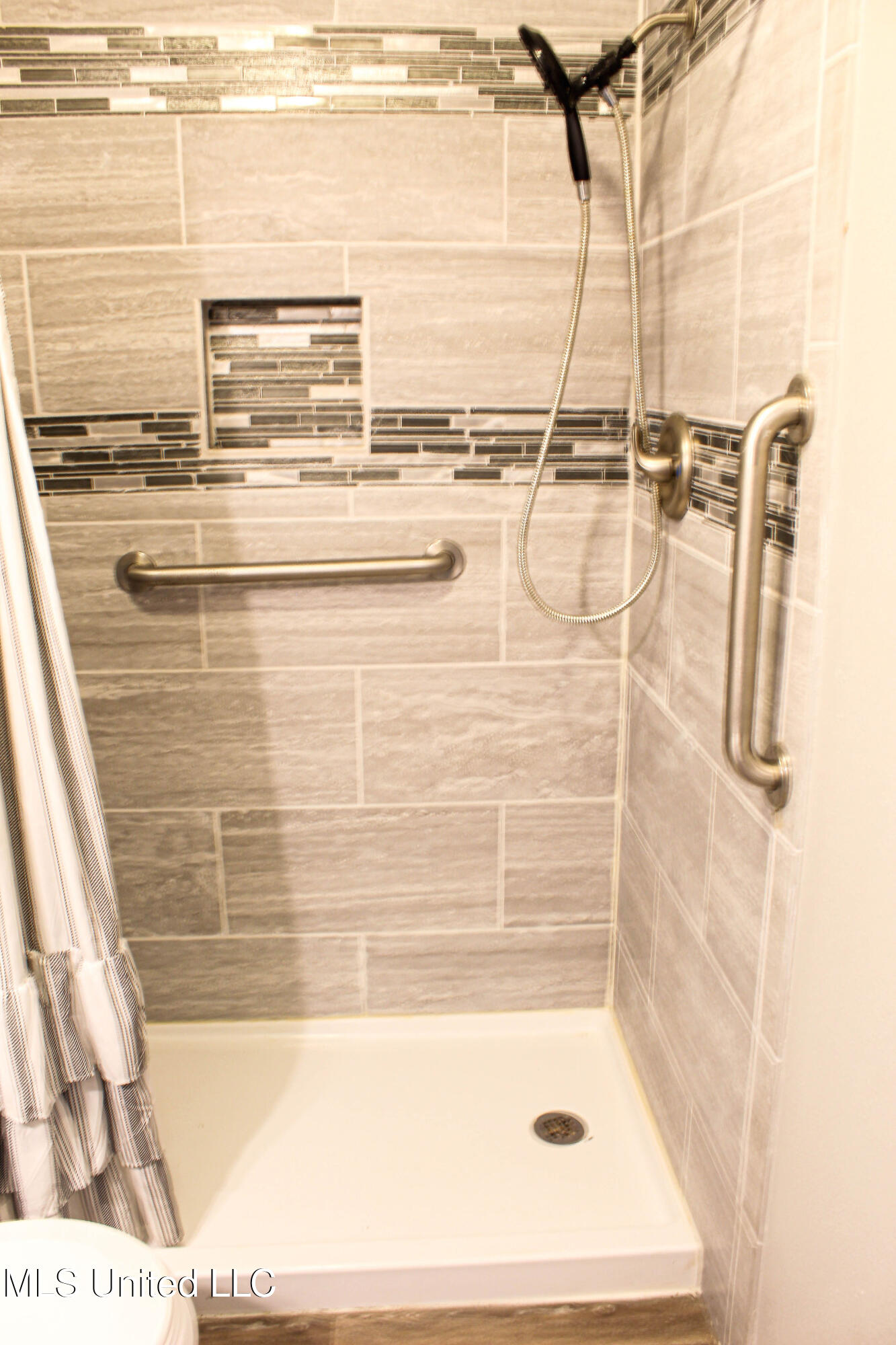 6909 Tanner Williams Road Lucedale, MS 39452 - Photo 38 of 40 IMG_6122