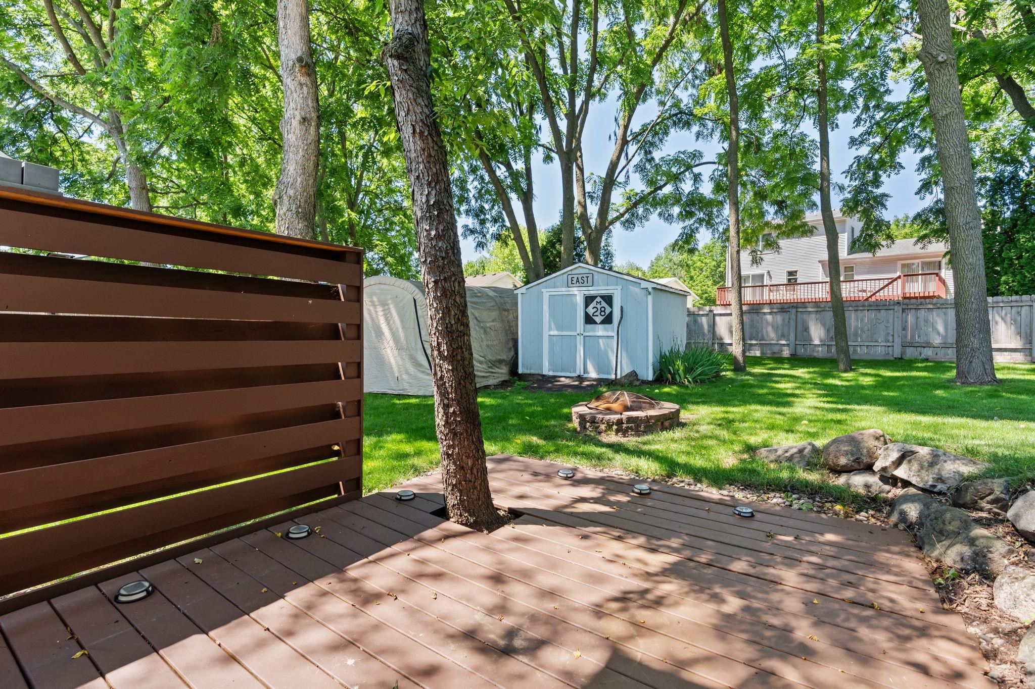 2836 Warner Lane Madison, WI 53713 - Photo 33 of 41