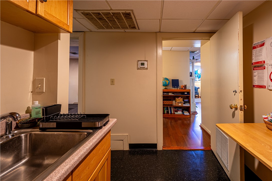 63 Pitman Street, Unit 4 Providence, RI 02906 - Photo 14 of 15