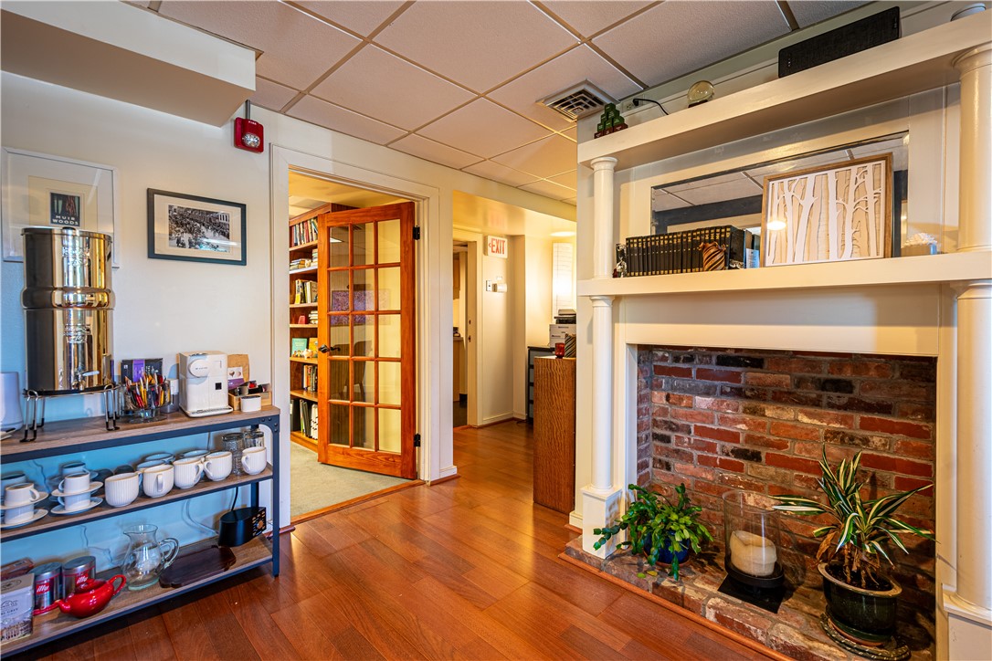 63 Pitman Street, Unit 4 Providence, RI 02906 - Photo 4 of 15