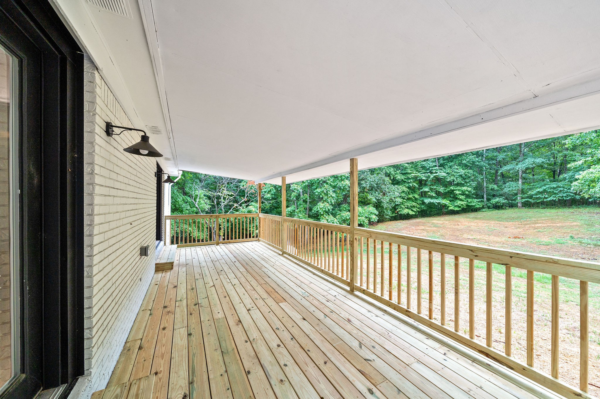 342 Highway 13 Cunningham, TN 37052 - Photo 32 of 44 a view of balcony with wooden floor