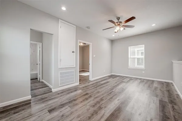 $2,150 | 4741 Bricker Street, Houston, TX 77033