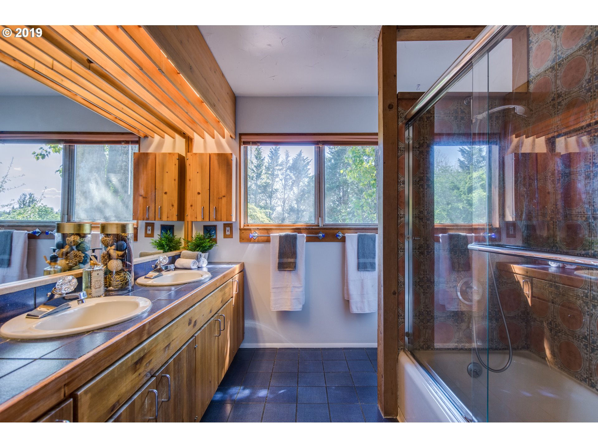 10630 Northwest Laidlaw Road Portland, OR 97229 - Photo 14 of 31 Gallery Image 14