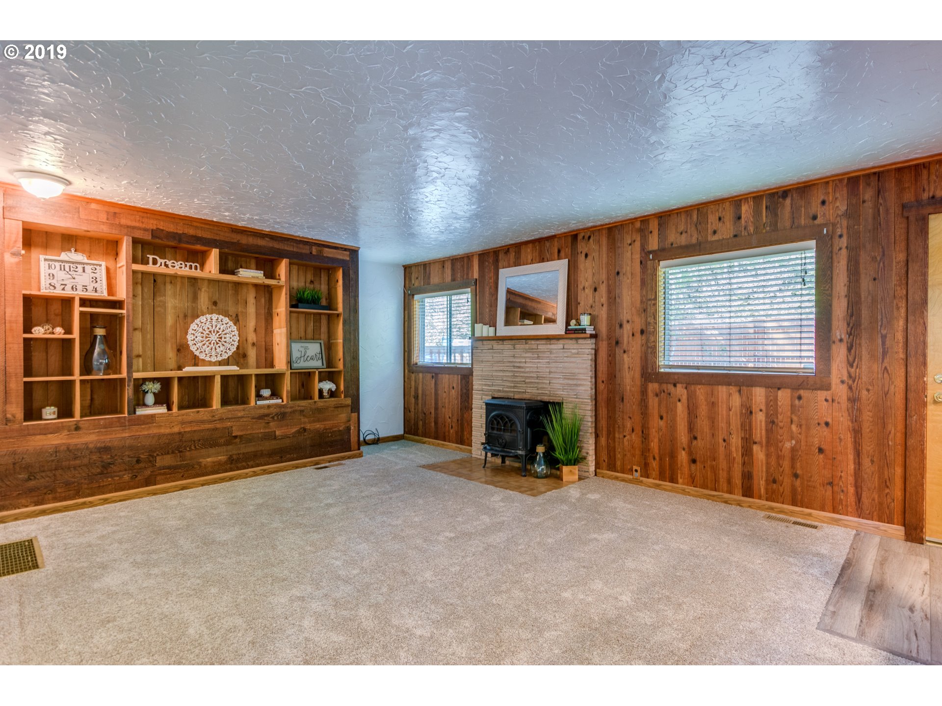 10630 Northwest Laidlaw Road Portland, OR 97229 - Photo 5 of 31 Gallery Image 5