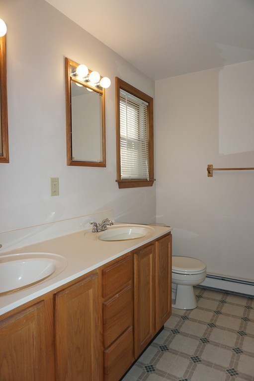 62 Oxbow Road Charlton, MA 01507 - Photo 15 of 28