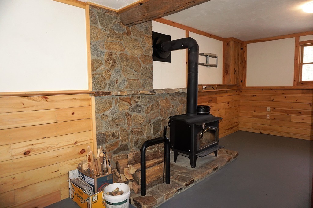 62 Oxbow Road Charlton, MA 01507 - Photo 20 of 28