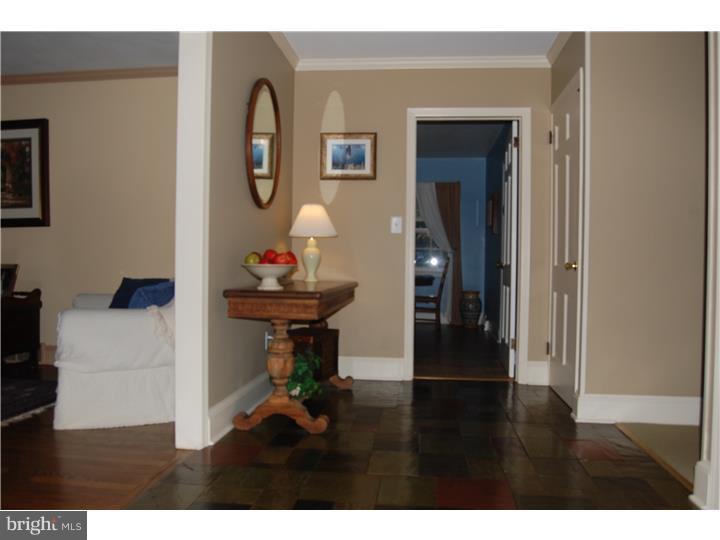106 East Ferry Road Yardley, PA 19067 - Photo 3 of 20 Gallery Image 3