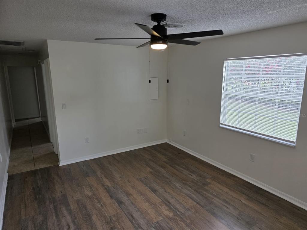 619 Knowles Road, Unit B Brandon, FL 33511 - Photo 8 of 24