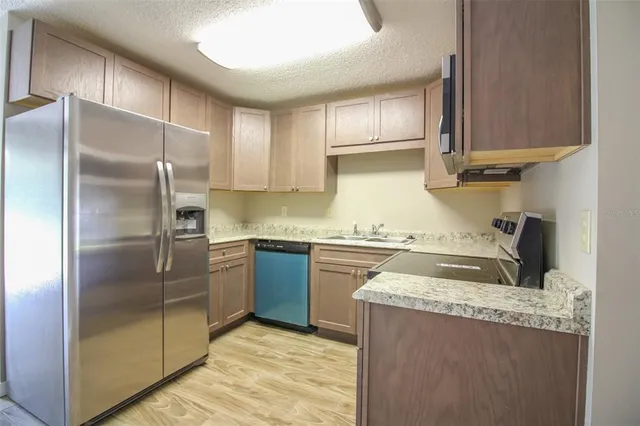 $1,650 | 4502 Holder Court, Lakeland, FL 33813