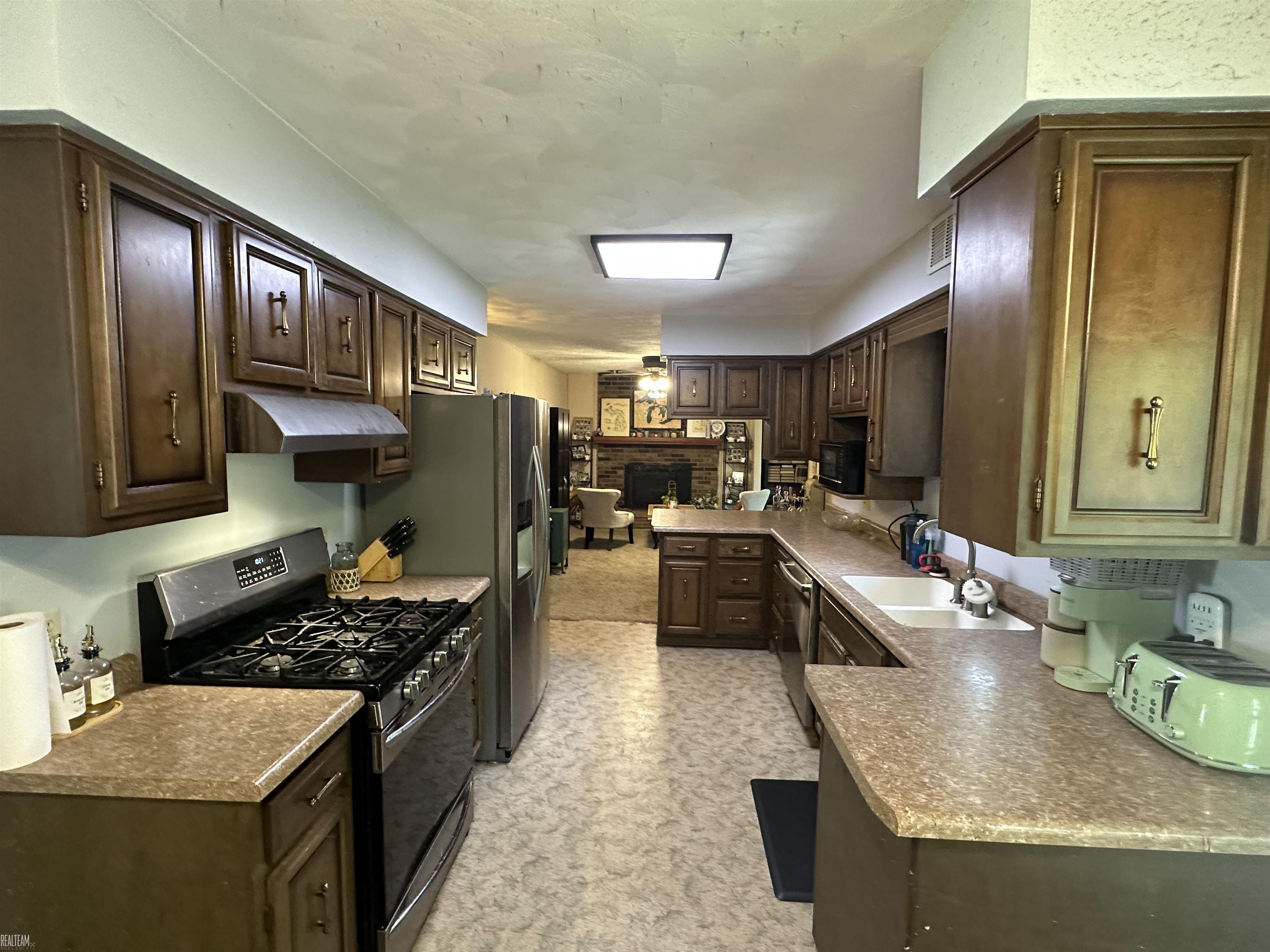 228 Indian Road Battle Creek, MI 49017 - Photo 15 of 42