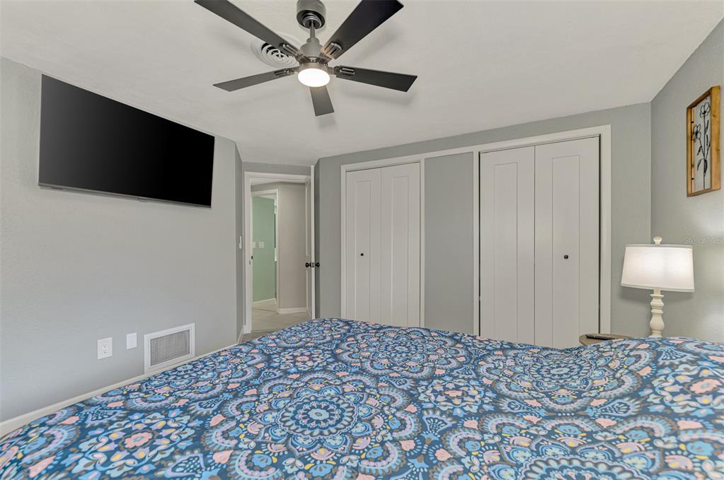 361 Falkland Road Venice, FL 34293 - Photo 23 of 40