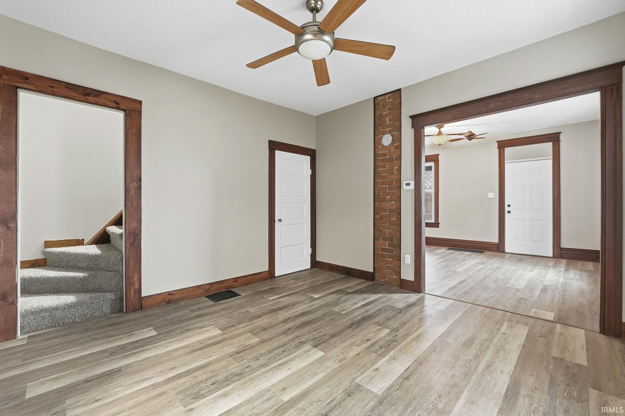 2329 North Clinton Street Fort Wayne, IN 46805 - Photo 12 of 36