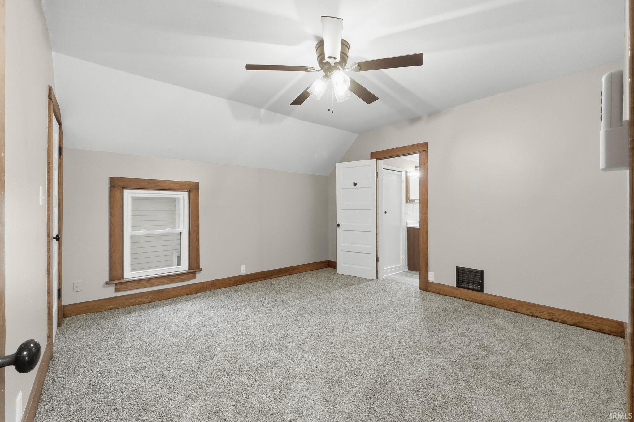 2329 North Clinton Street Fort Wayne, IN 46805 - Photo 21 of 36