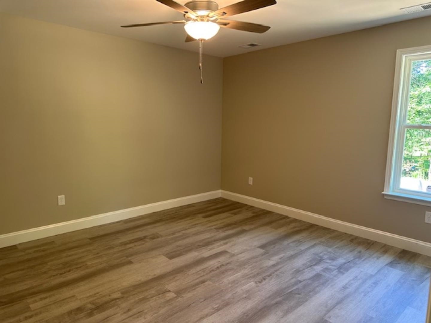 1075 East Prince Road Landrum, SC 29356 - Photo 10 of 15