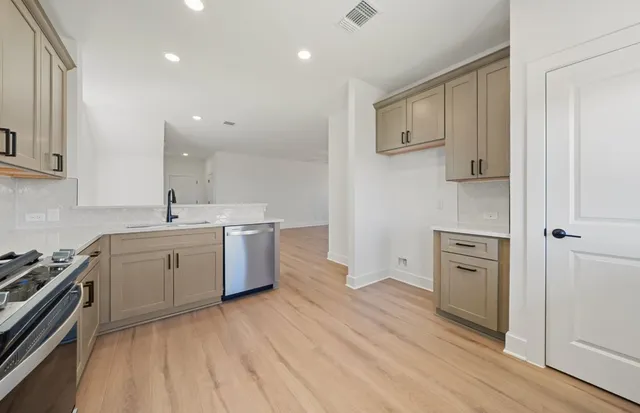 $346,990 | 518 Tailwind Drive, Kyle, TX 78640