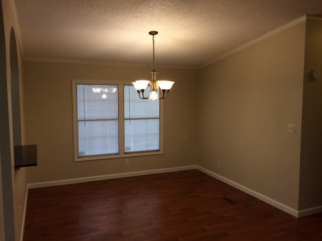 9370 Brighton Avenue Elberta, AL 36530 - Photo 9 of 14 Dining
