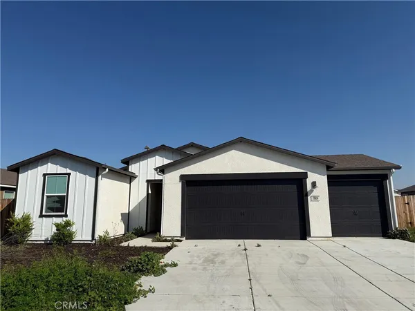 $2,495 | 7804 Rockport Avenue, Bakersfield, CA 93313
