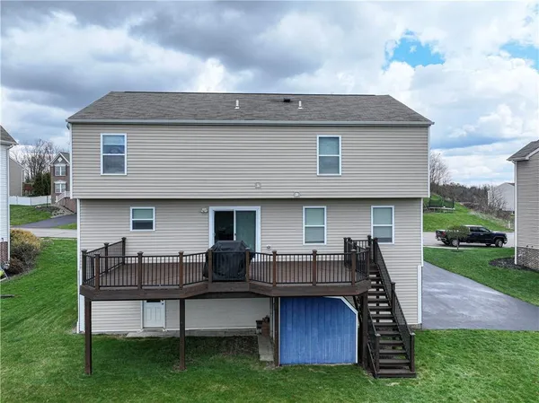 $499,900 | 1044 Granite Drive, McDonald, PA 15057