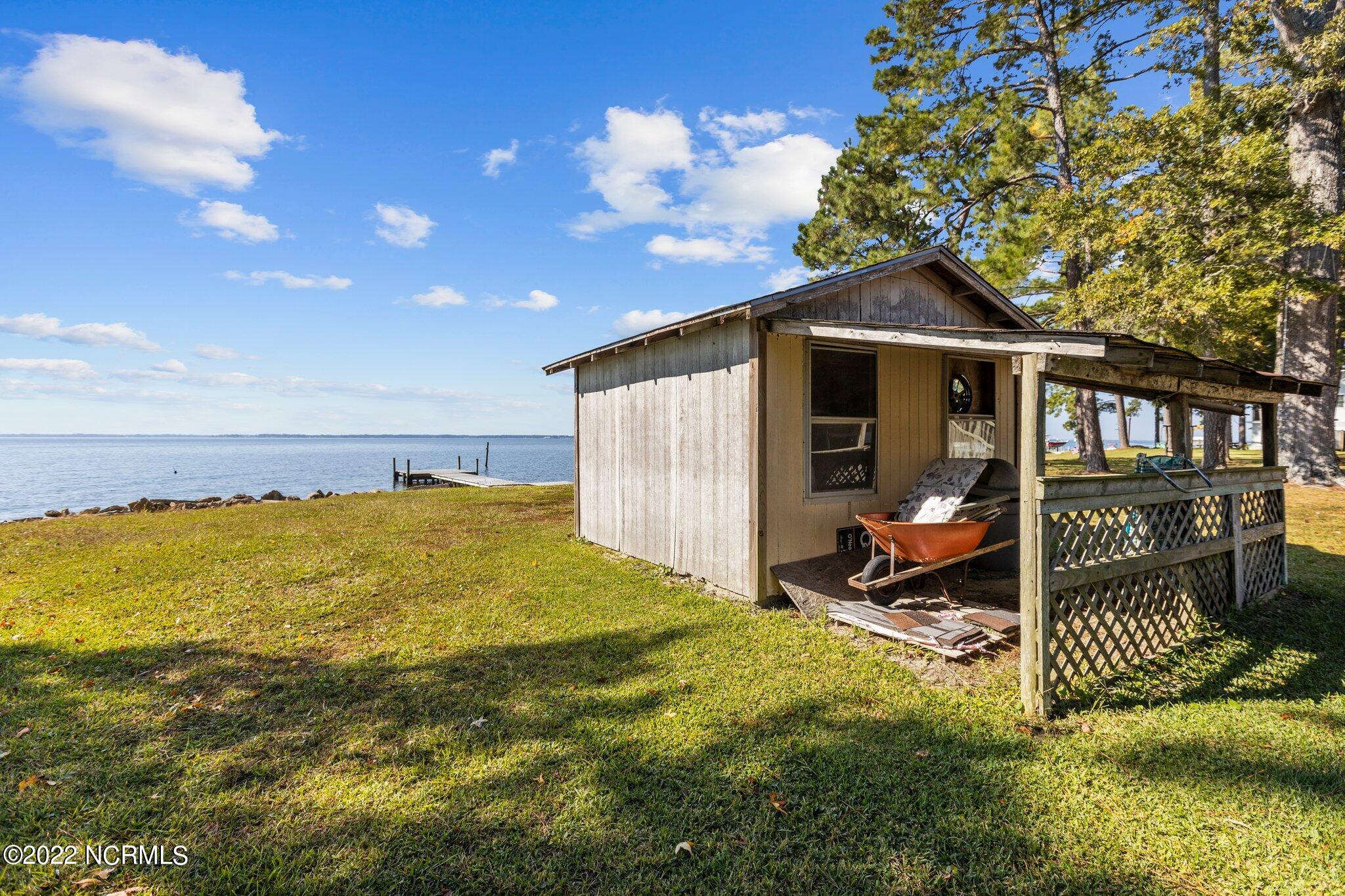 741 Pinecrest Road Bath, NC 27808 - Photo 28 of 40 028 Summer House for Oyster Roasts