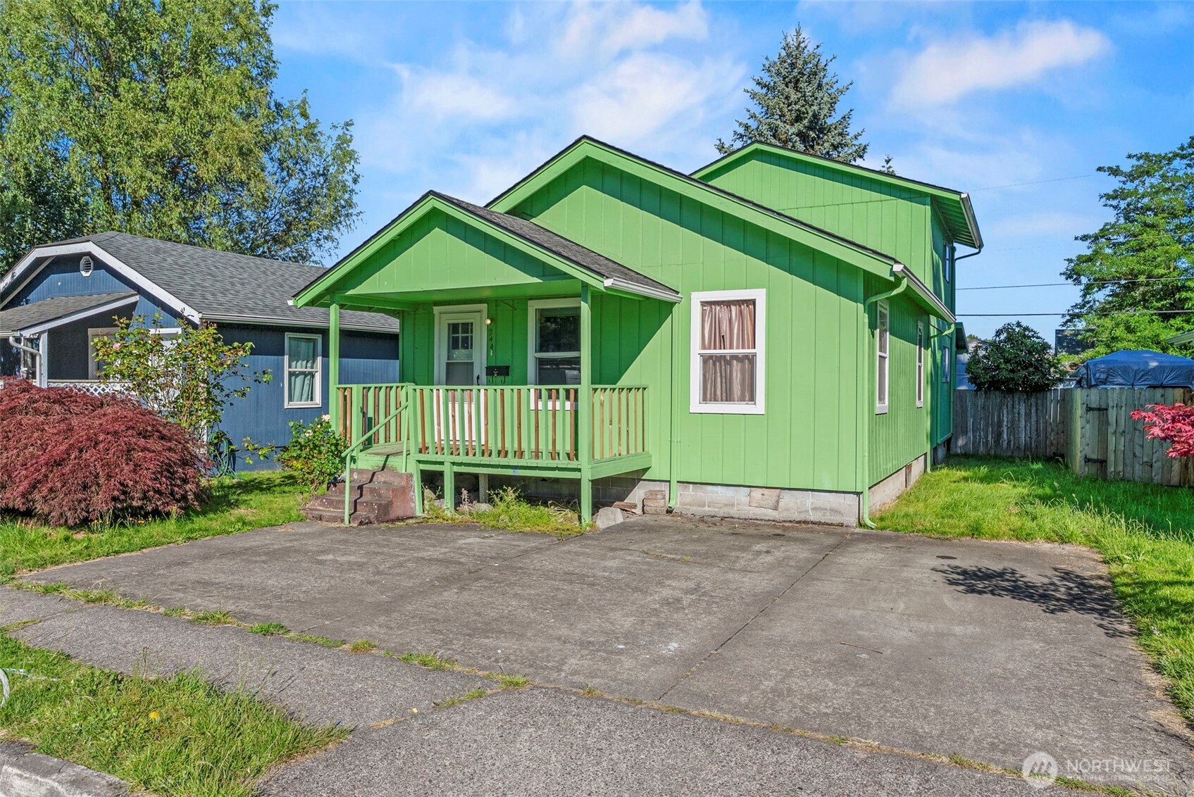 244 19th Avenue Longview, WA 98632 - Photo 3 of 23