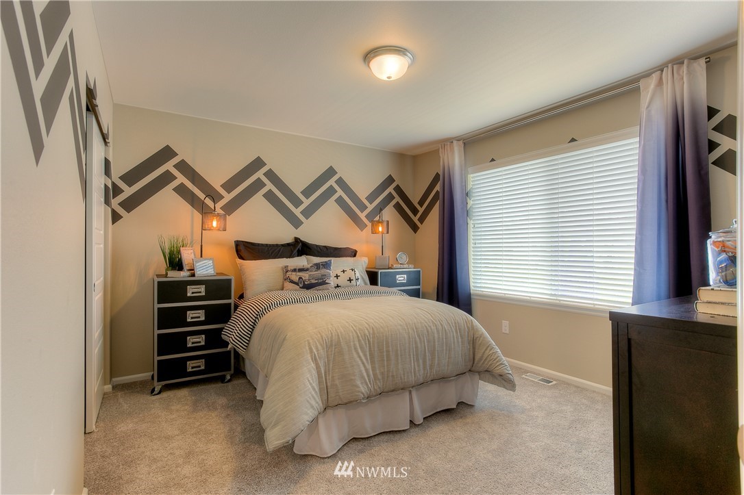 12923 Emerald Ridge Boulevard East, Unit 26 Puyallup, WA 98374 - Photo 11 of 23