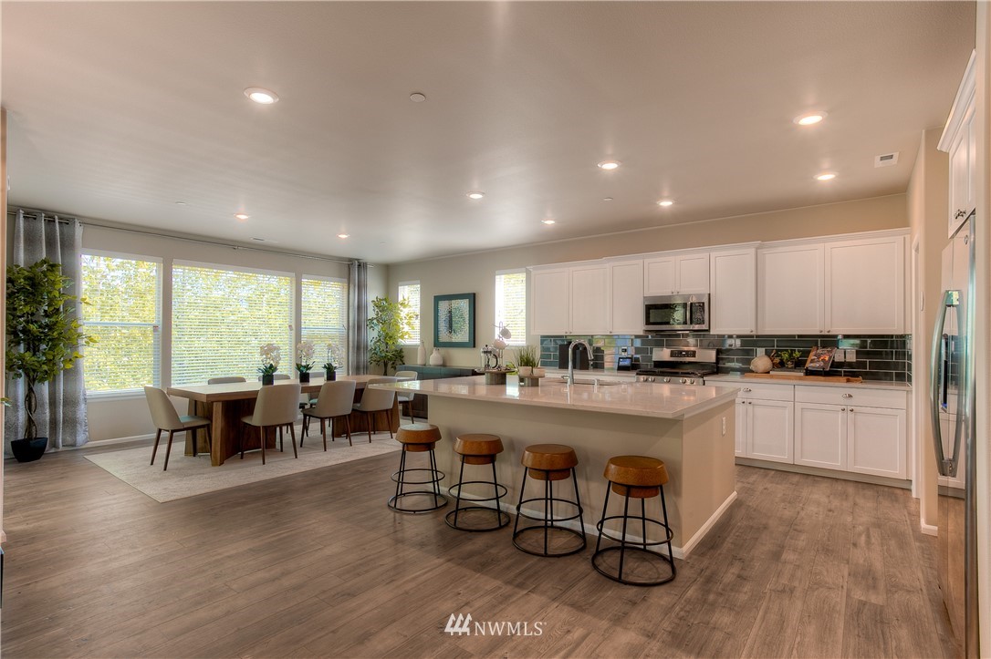 12923 Emerald Ridge Boulevard East, Unit 26 Puyallup, WA 98374 - Photo 3 of 23