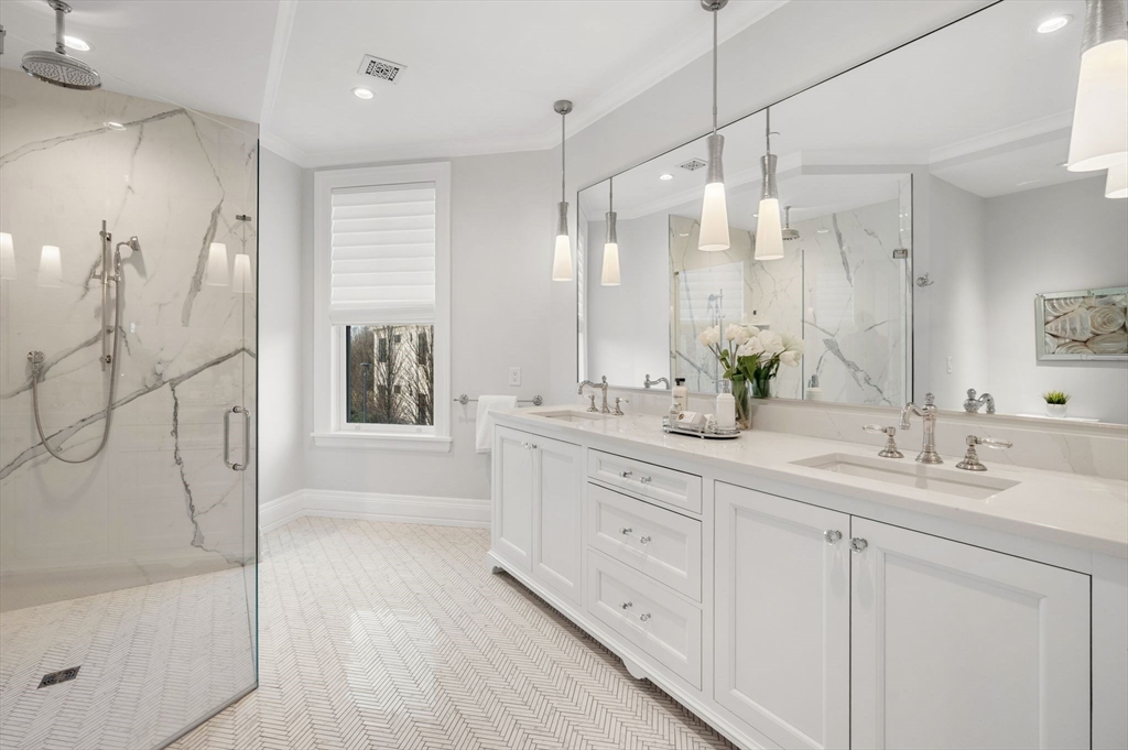 35 Littles Point Road, Unit S201 Swampscott, MA 01907 - Photo 24 of 42