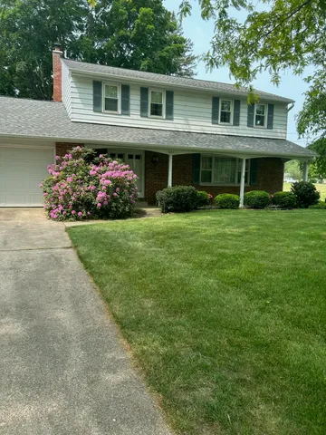 $315,000 | 620 East Minges Road, Battle Creek, MI 49015