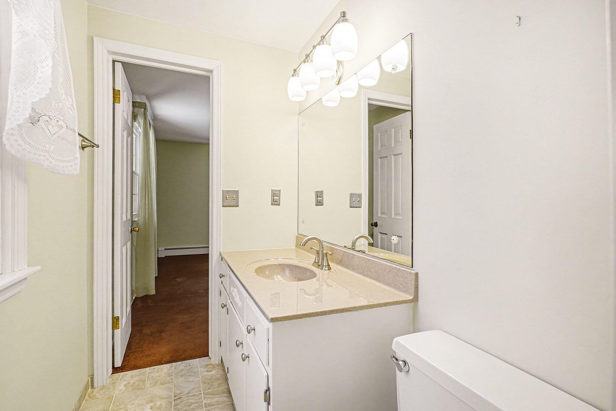 620 East Minges Road Battle Creek, MI 49015 - Photo 19 of 21 018__dsc9950_967