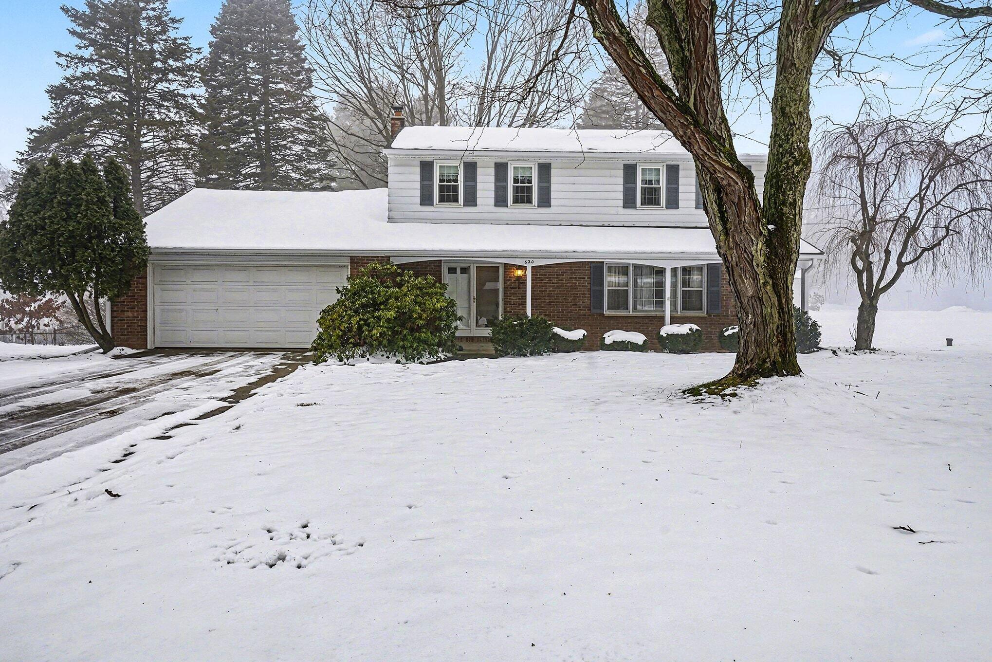 620 East Minges Road Battle Creek, MI 49015 - Photo 2 of 21 001__dsc9977_308